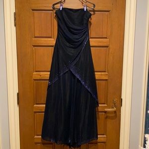 Jump strapless formal size 13/14